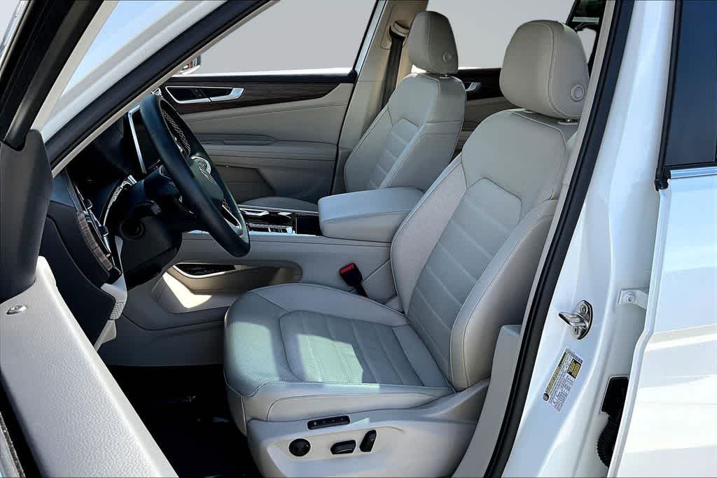 Thumbnail: 2025 Volkswagen Atlas - 26