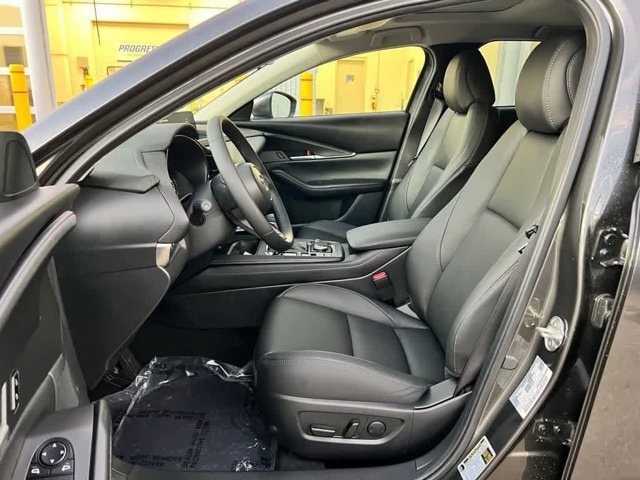 Thumbnail: 2026 Mazda CX-30 - 12