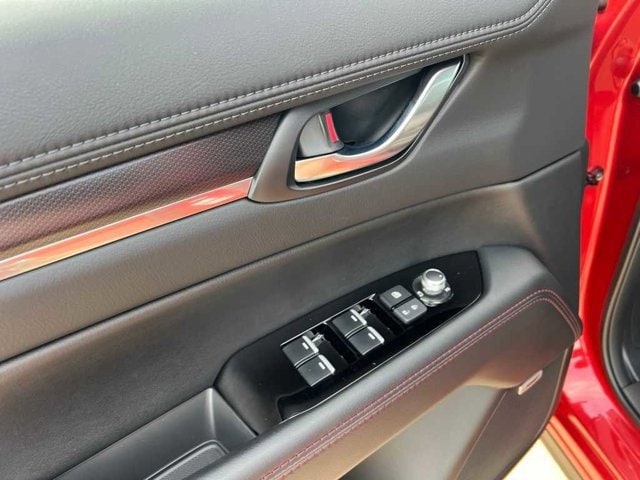 Thumbnail: 2025 Mazda CX-5 - 12