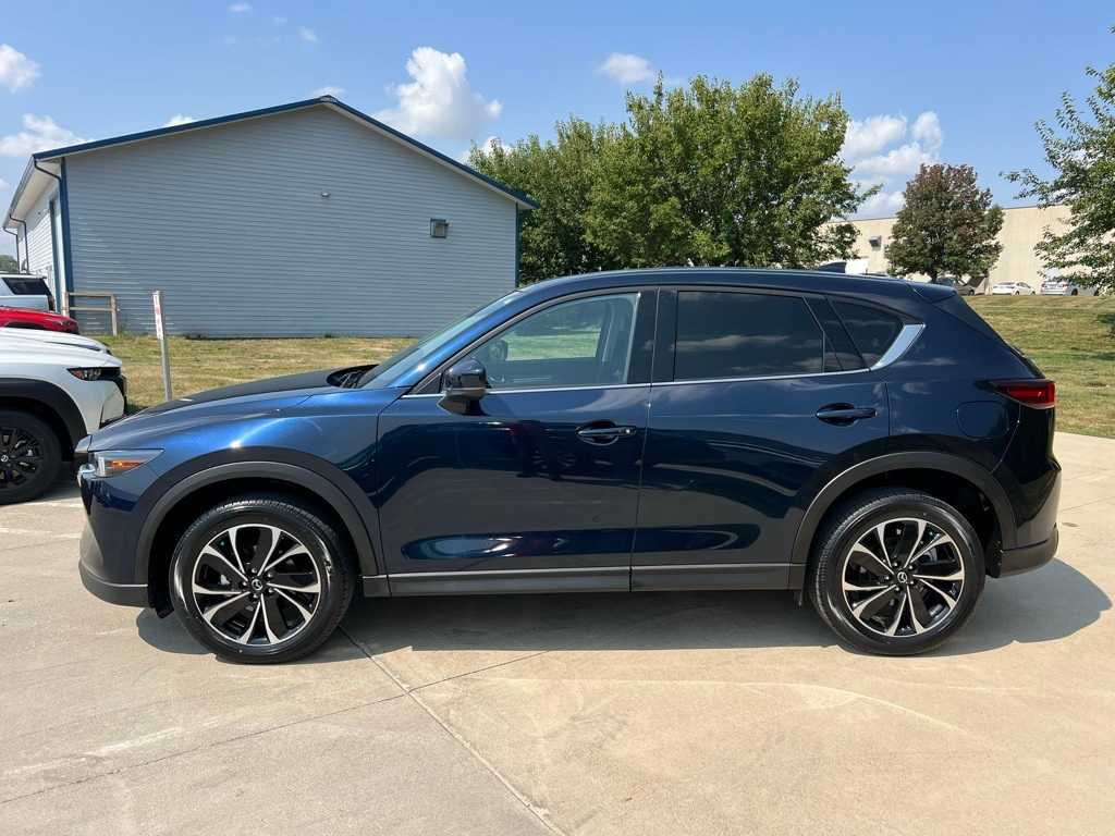 2023 Mazda CX-5 2.5 S Premium photo 3