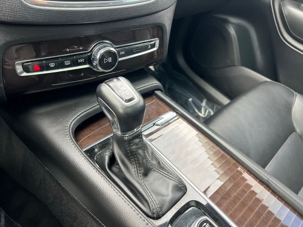 2019 Volvo XC90 Momentum - Photo 37
