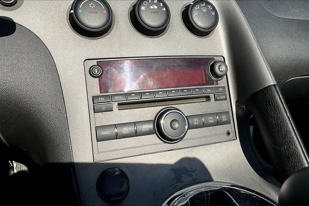 Thumbnail: 2008 Pontiac Solstice - 21