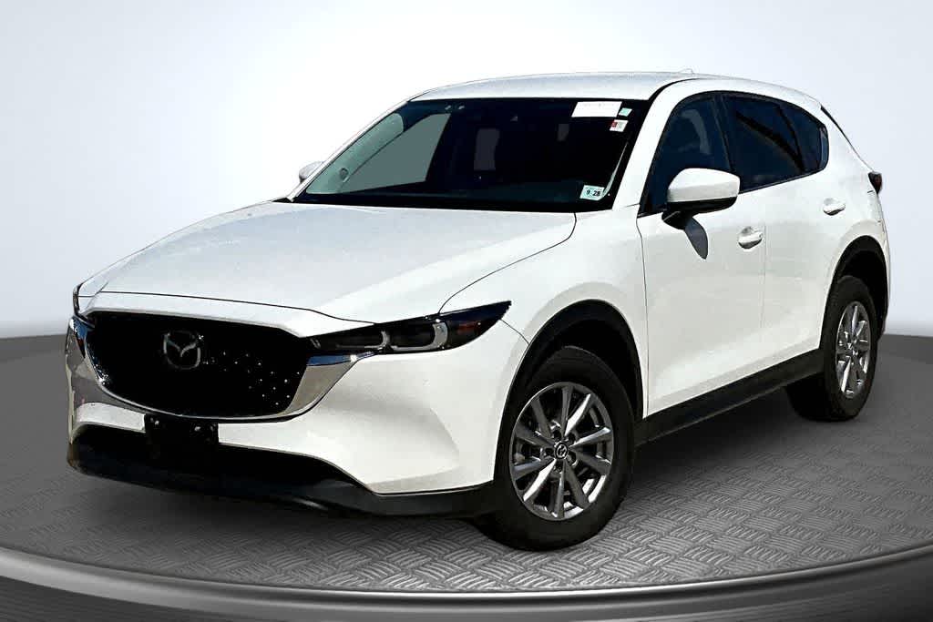 2023 Mazda CX-5 S Select Package Auto AWD's photo