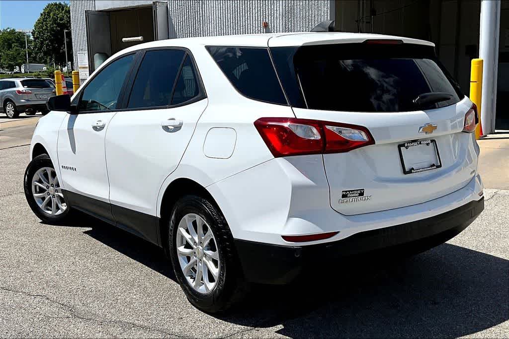 Thumbnail: 2021 Chevrolet Equinox - 2
