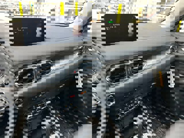 Thumbnail: 2025 Mazda CX-5 - 25