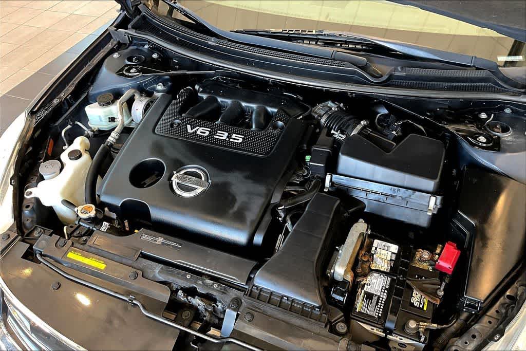 Thumbnail: 2012 Nissan Altima - 33