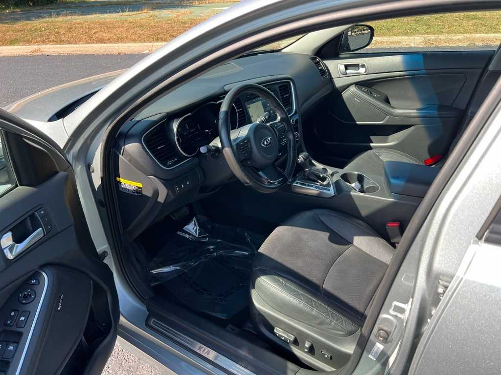 2016 Kia Optima Hybrid EX photo 2