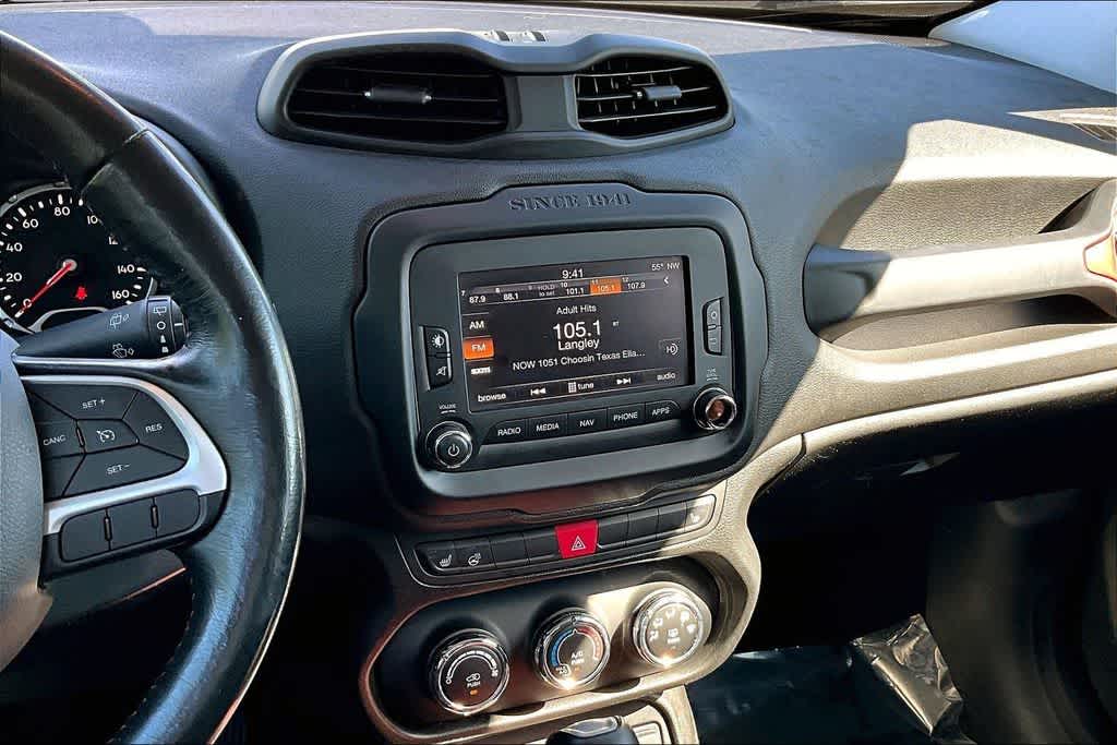Thumbnail: 2017 Jeep Renegade - 5