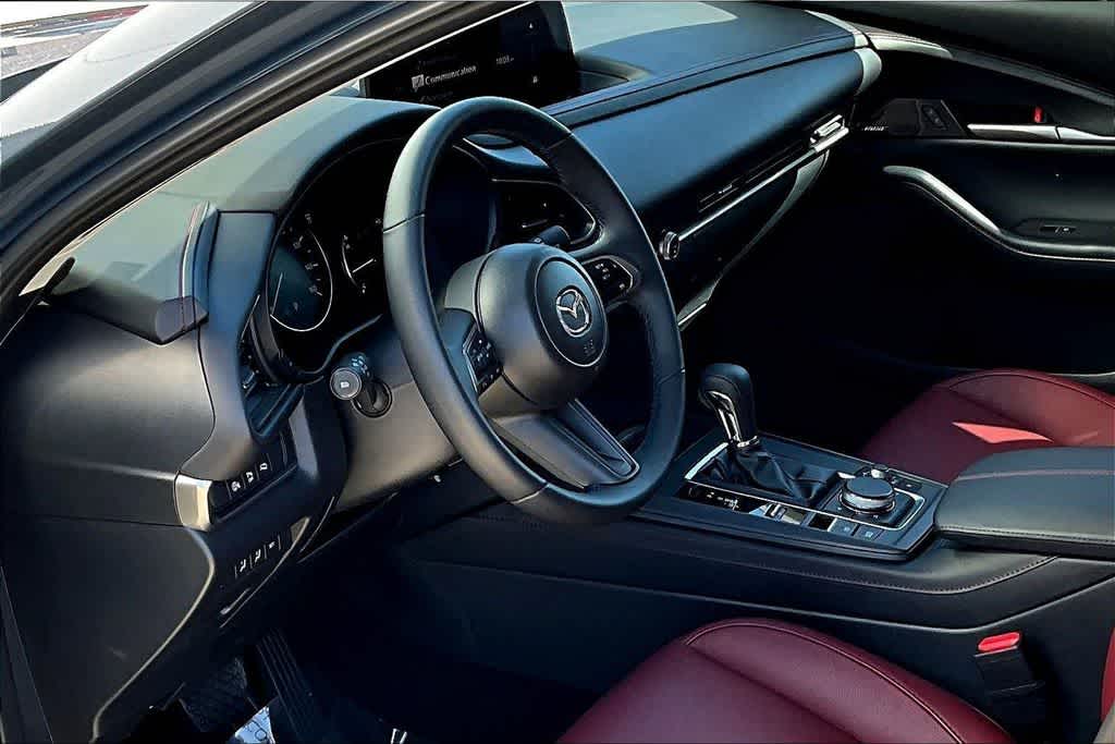 Thumbnail: 2026 Mazda CX-30 - 13