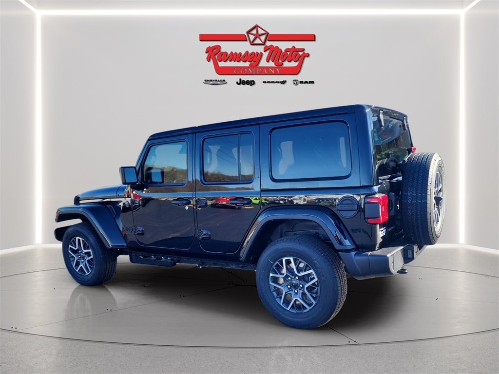 New 2026 Jeep Wrangler 4-DOOR SAHARA Sport Utility
