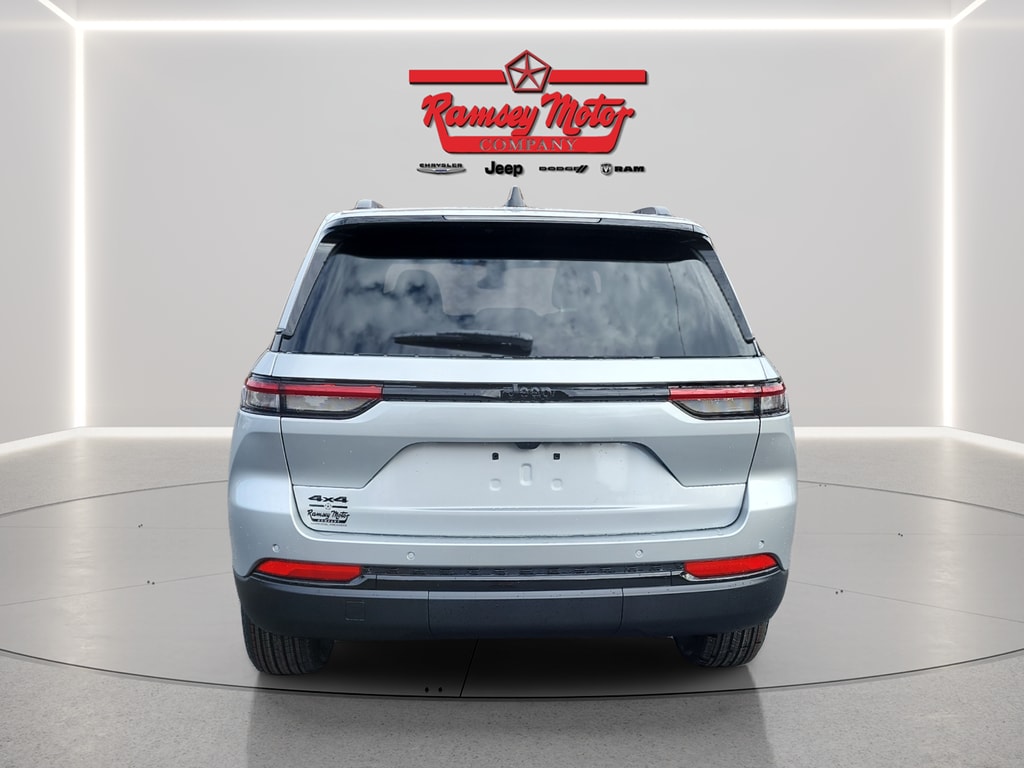 New 2025 Jeep Grand Cherokee ALTITUDE X 4X4 Sport Utility