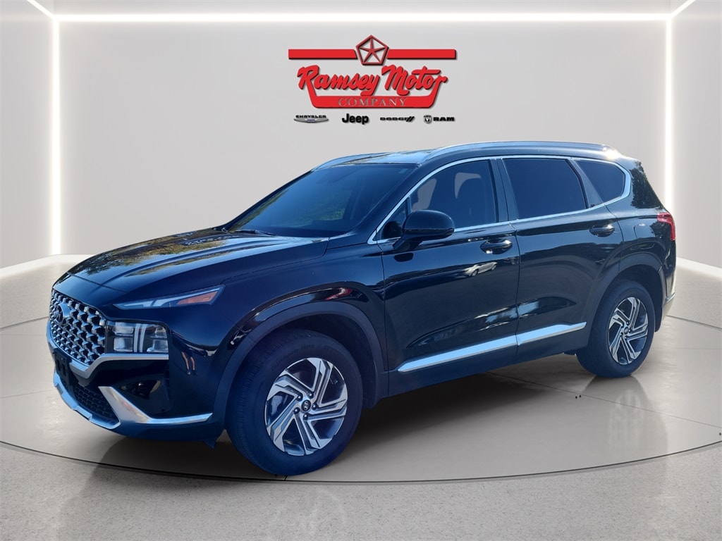 2022 Hyundai Santa Fe SEL's photo