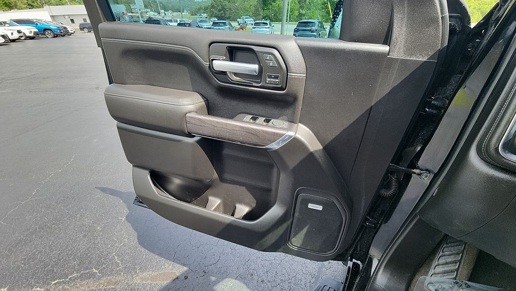 2019 Chevrolet Silverado 1500 LTZ - Photo 25