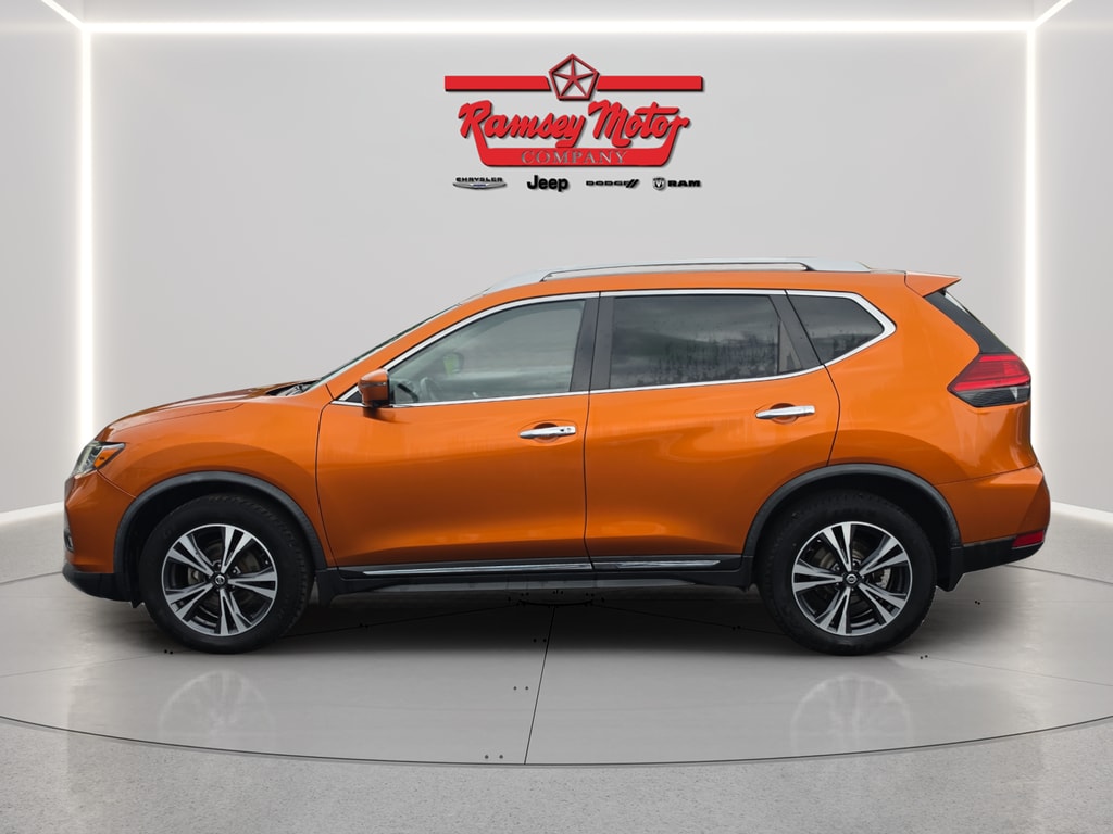 Used 2017 Nissan Rogue SL with VIN JN8AT2MV9HW279054 for sale in Harrison, AR