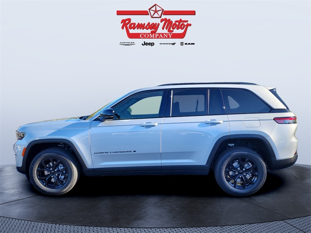 New 2025 Jeep Grand Cherokee ALTITUDE X 4X4 Sport Utility