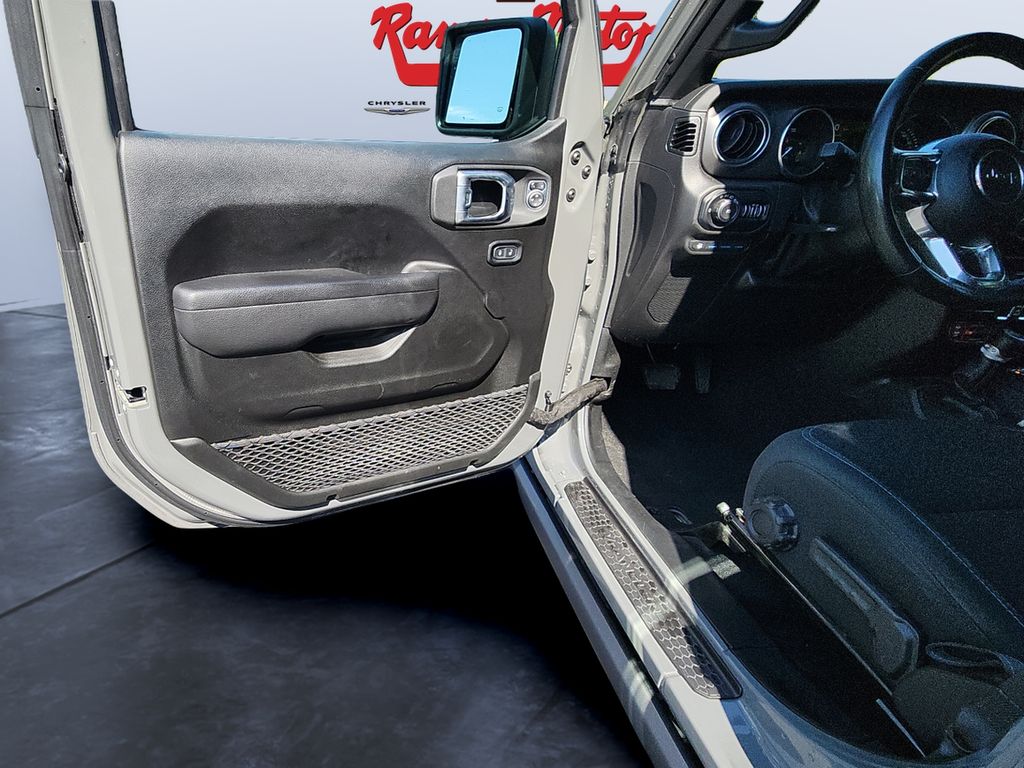 2022 Jeep Wrangler Unlimited Rubicon 4XE - Photo 18
