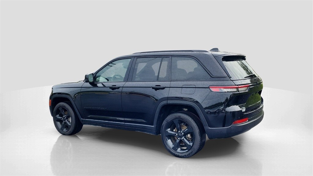 2024 Jeep Grand Cherokee Altitude X photo 3