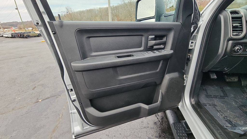 2026 RAM 2500 Tradesman - Photo 18