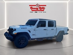 2023 Jeep Gladiator Willys Truck