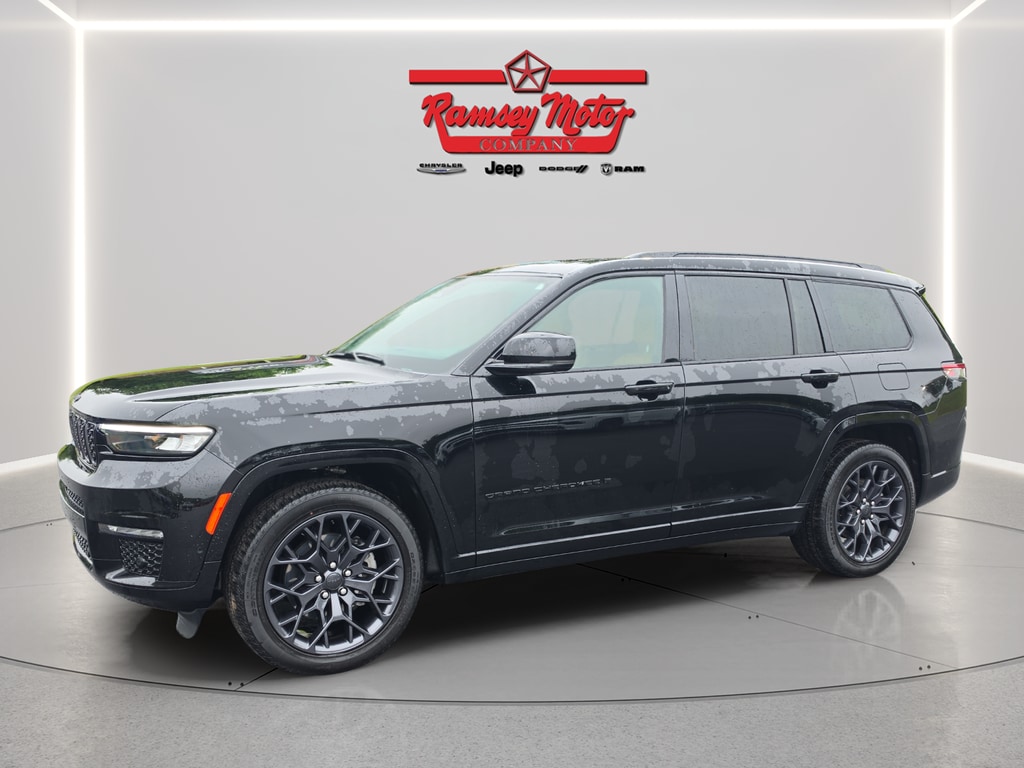 2025 Jeep Grand Cherokee L Summit Reserve 4x4's photo