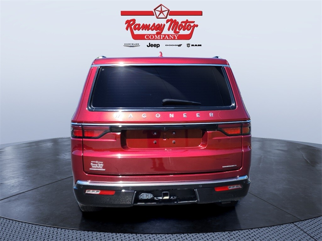 2022 Jeep Wagoneer Series III photo 4