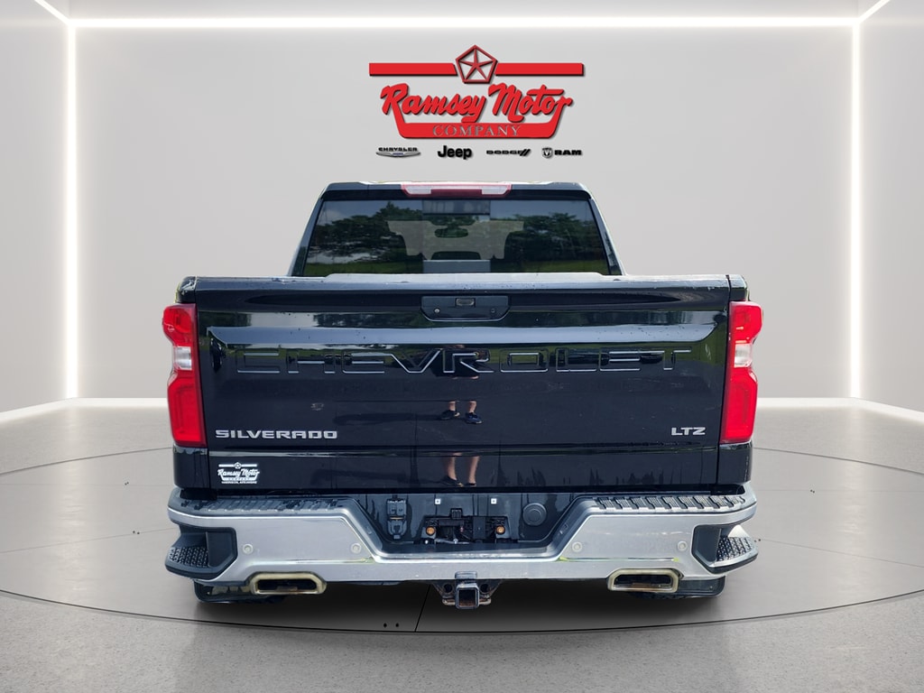 2019 Chevrolet Silverado 1500 LTZ - Photo 4