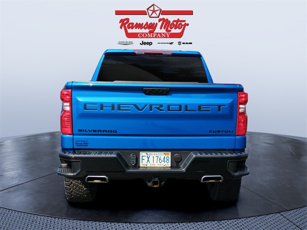 2023 Chevrolet Silverado 1500 Custom Trail Boss photo 4