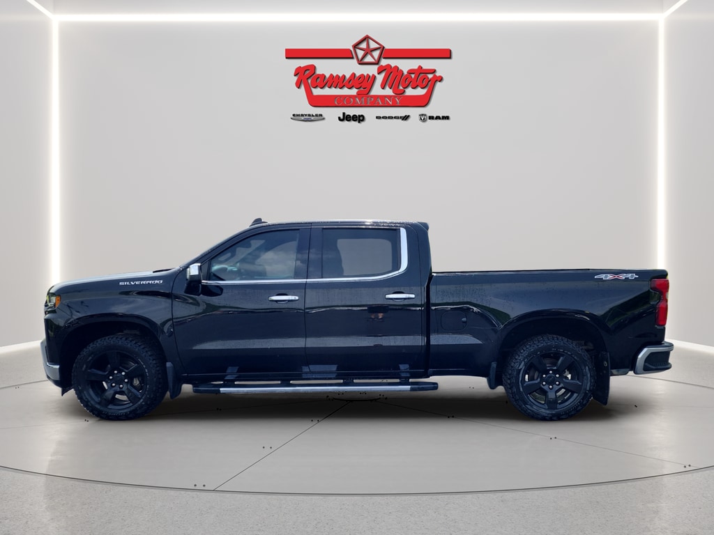 2019 Chevrolet Silverado 1500 LTZ - Photo 2