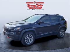 2022 Jeep Cherokee Trailhawk SUV