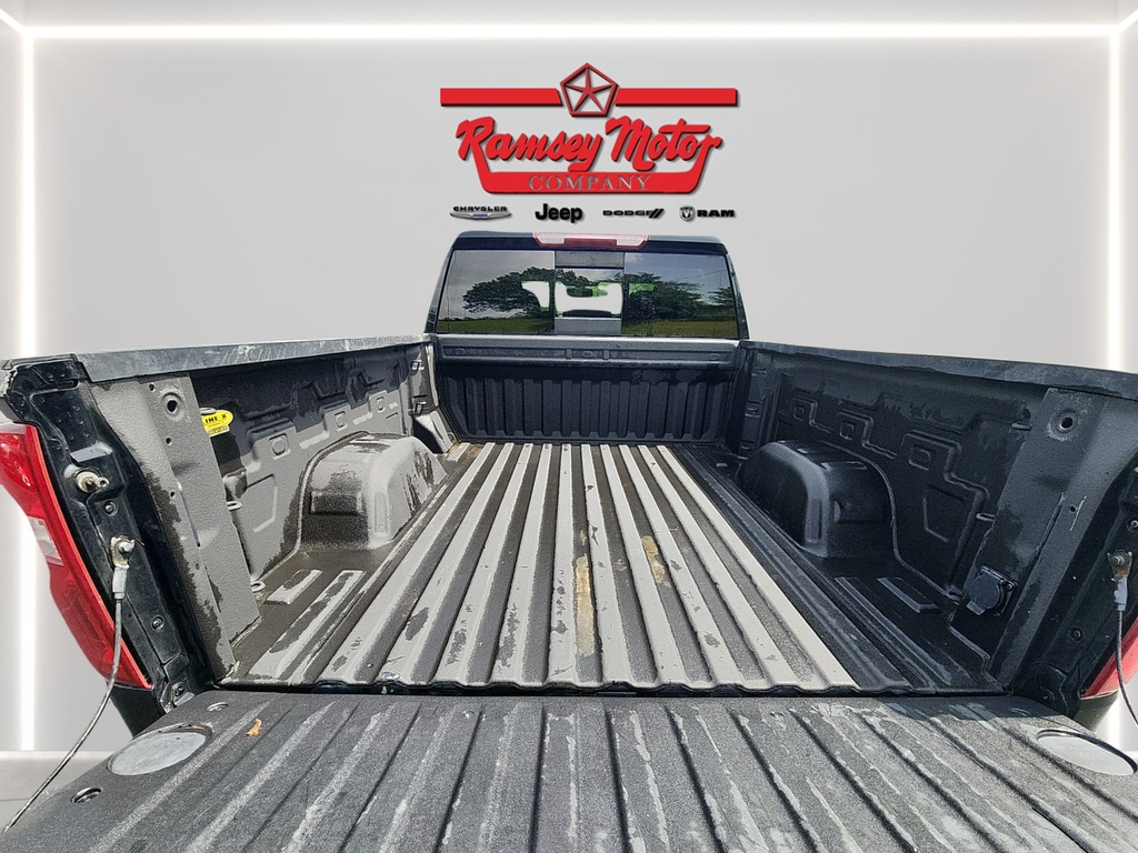 2019 Chevrolet Silverado 1500 LTZ - Photo 17