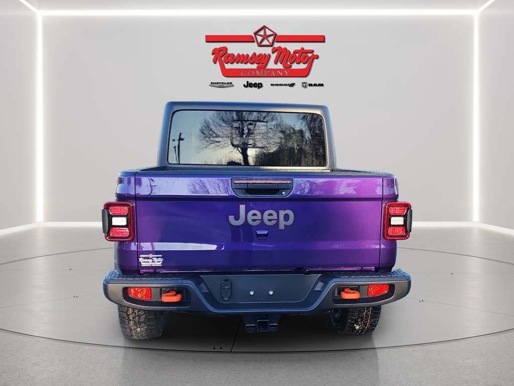 New 2026 Jeep Gladiator MOJAVE 4X4 Pickup