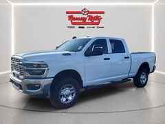2026 Ram 2500 TRADESMAN CREW CAB 4X4 6'4 BOX Pickup