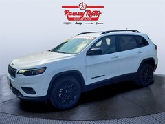 2023 Jeep Cherokee Altitude SUV