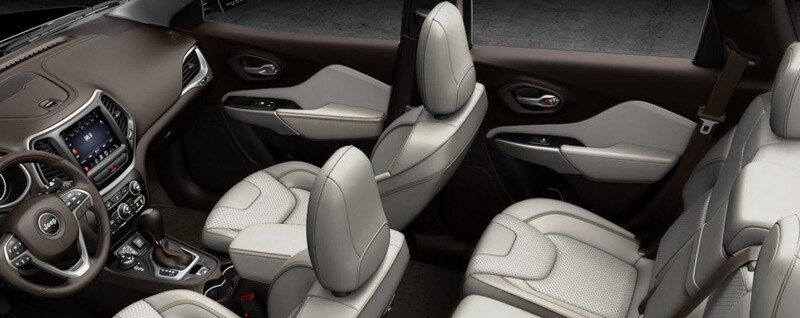 2017 Jeep Cherokee Interior