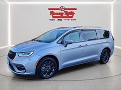 2021 Chrysler Pacifica Touring L Minivan/Van