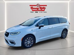 2025 Chrysler Pacifica Hybrid Pinnacle Minivan/Van