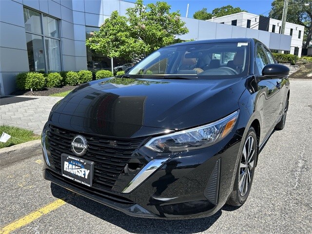 2025 Nissan Sentra SV photo 4
