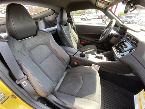 2023 Nissan Z GT-R inspired steering wheel