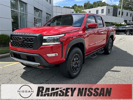 2023 Nissan Frontier PRO-4X Truck
