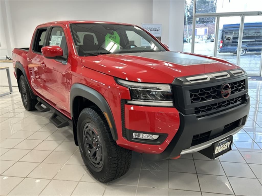 New 2025 Nissan Frontier PRO-4X Truck