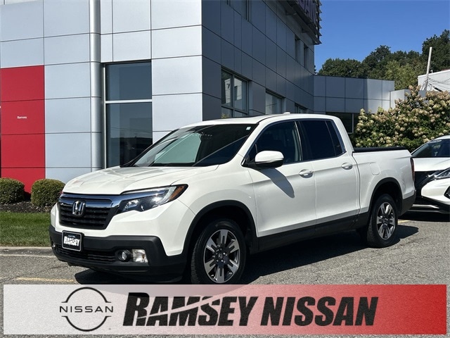 2019 Honda Ridgeline RTL-T's photo