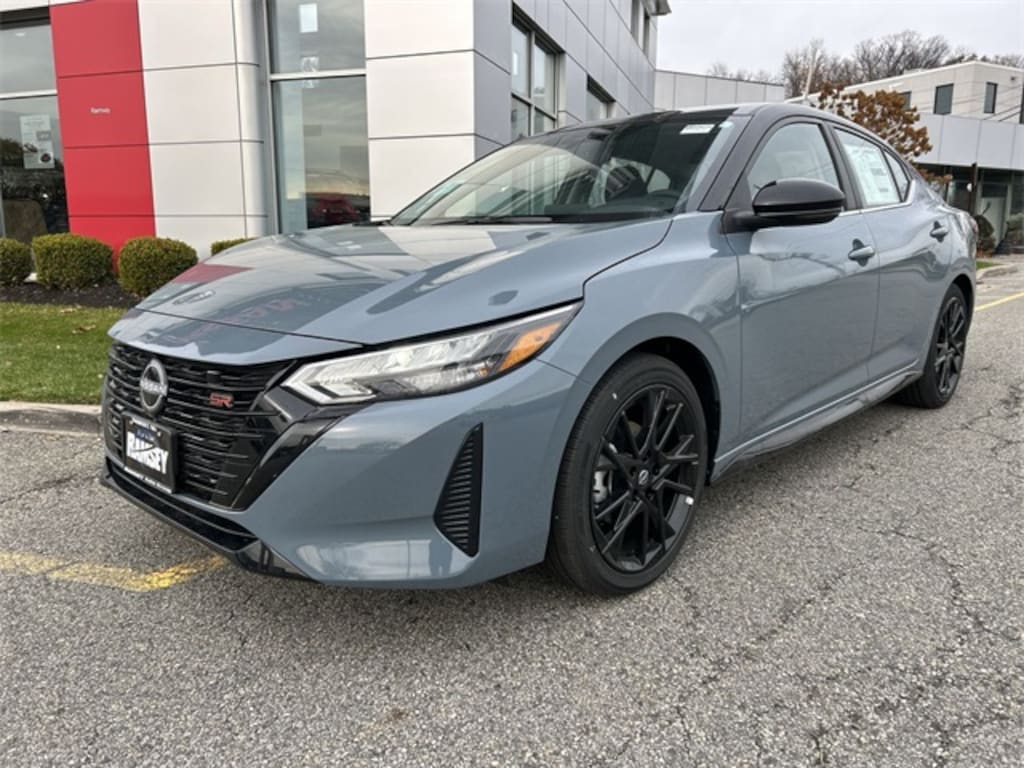 New 2025 Nissan Sentra SR Sedan