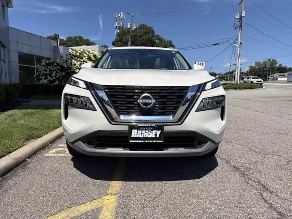Certified 2023 Nissan Rogue SV SUV