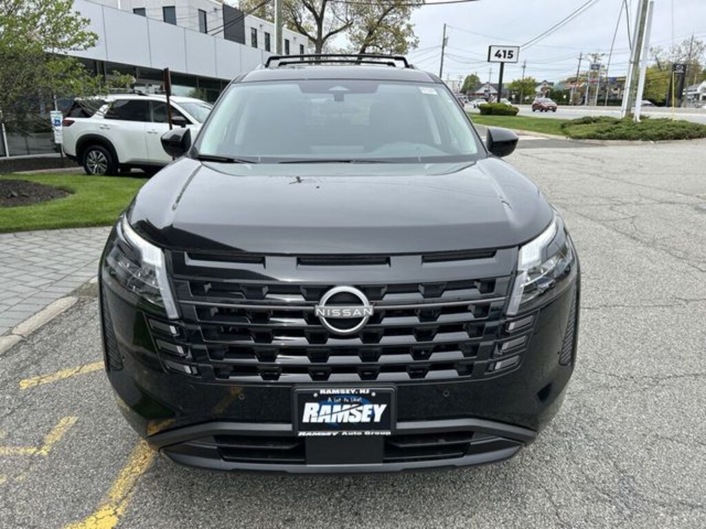 New 2026 Nissan Pathfinder SV SUV
