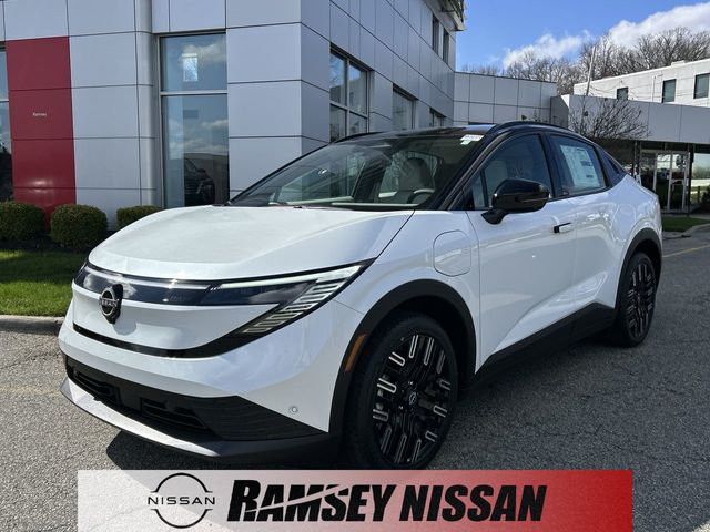 2026 Nissan Leaf Platinum+'s photo