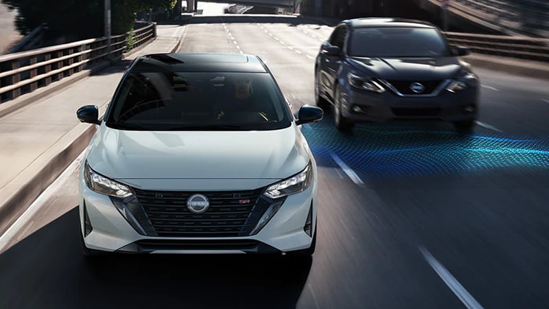 Nissan Safety Blind-spot warning