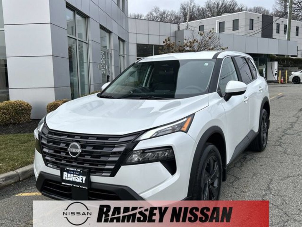 New 2026 Nissan Rogue SV SUV