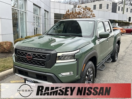 2024 Nissan Frontier PRO-4X Truck