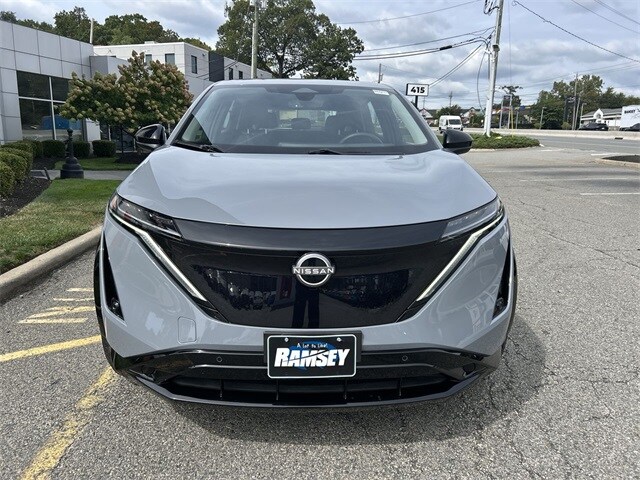 2024 Nissan ARIYA Engage Evolve+ Empower photo 3