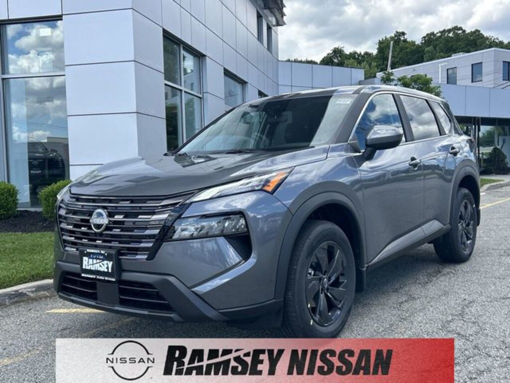 New 2026 Nissan Rogue SV SUV